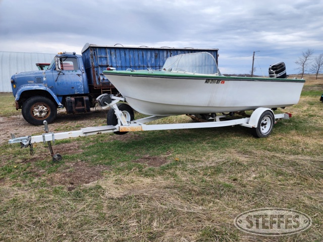 Boat & trailer